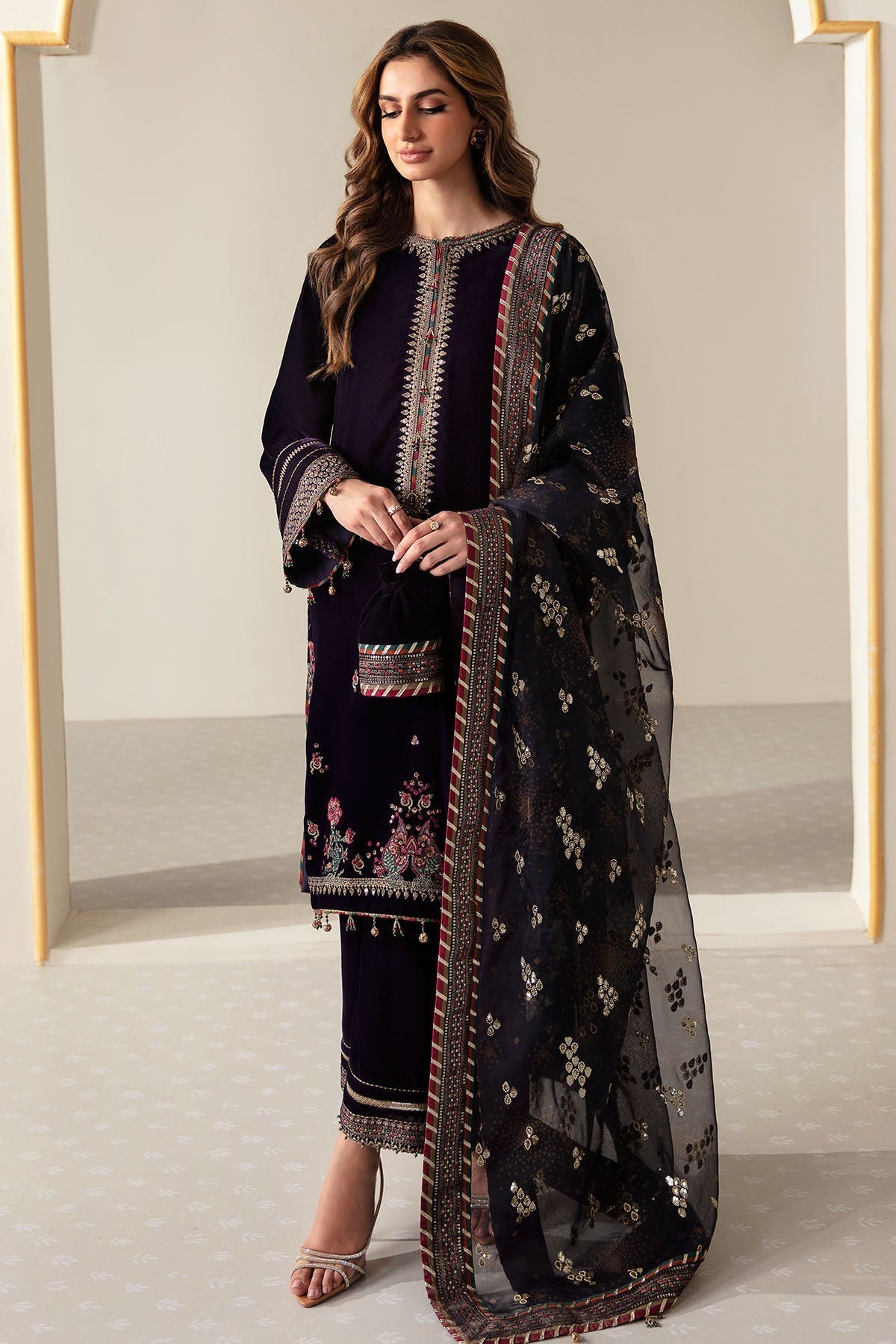 3PC VELVET EMBORIDED SHIRT AND TROUSER EMBORIDED ORGANZA DUPATA 1215-AL