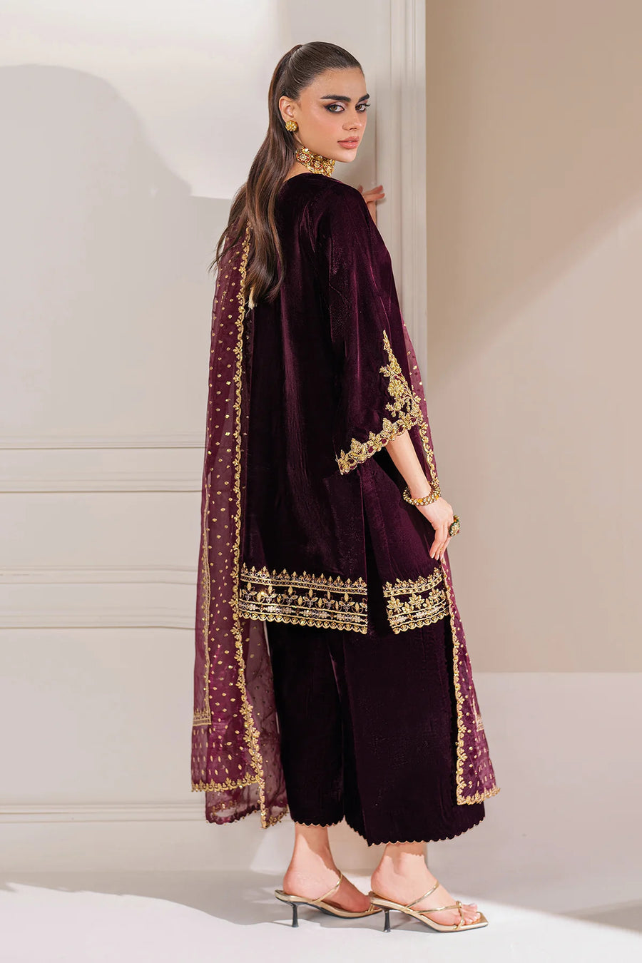 3PC VELVET EMBORIDED SHIRT AND TROUSER EMBORIDED ORGANZA DUPATA 1010-AL