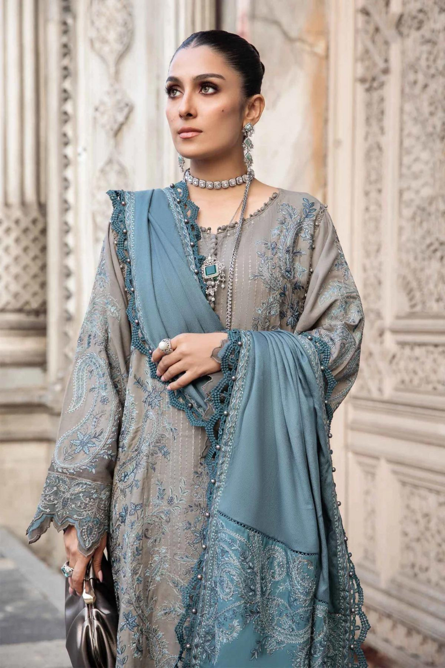 3PC DANAK SEQUENCE EMBROIDERED SHIRT PLAIN TROUSER (DAMAN-PATCH) DANAK EMBORIDED SHAWL D-2662