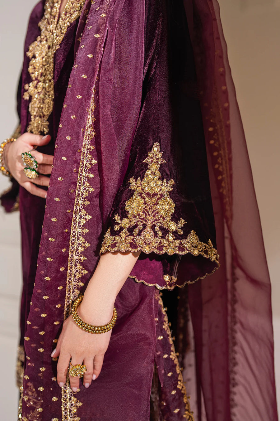 3PC VELVET EMBORIDED SHIRT AND TROUSER EMBORIDED ORGANZA DUPATA 1010-AL