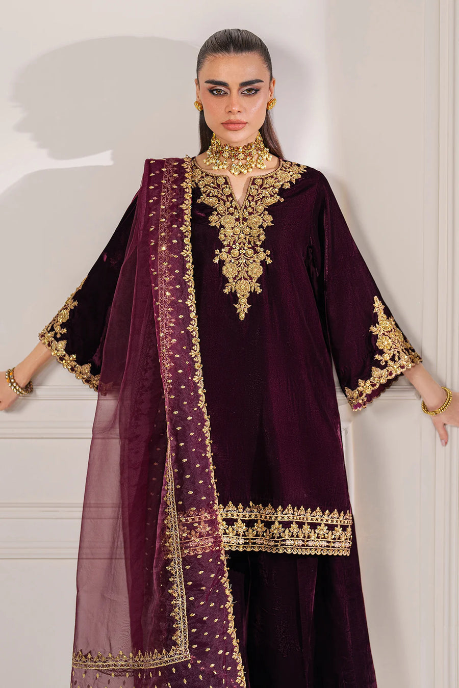 3PC VELVET EMBORIDED SHIRT AND TROUSER EMBORIDED ORGANZA DUPATA 1010-AL