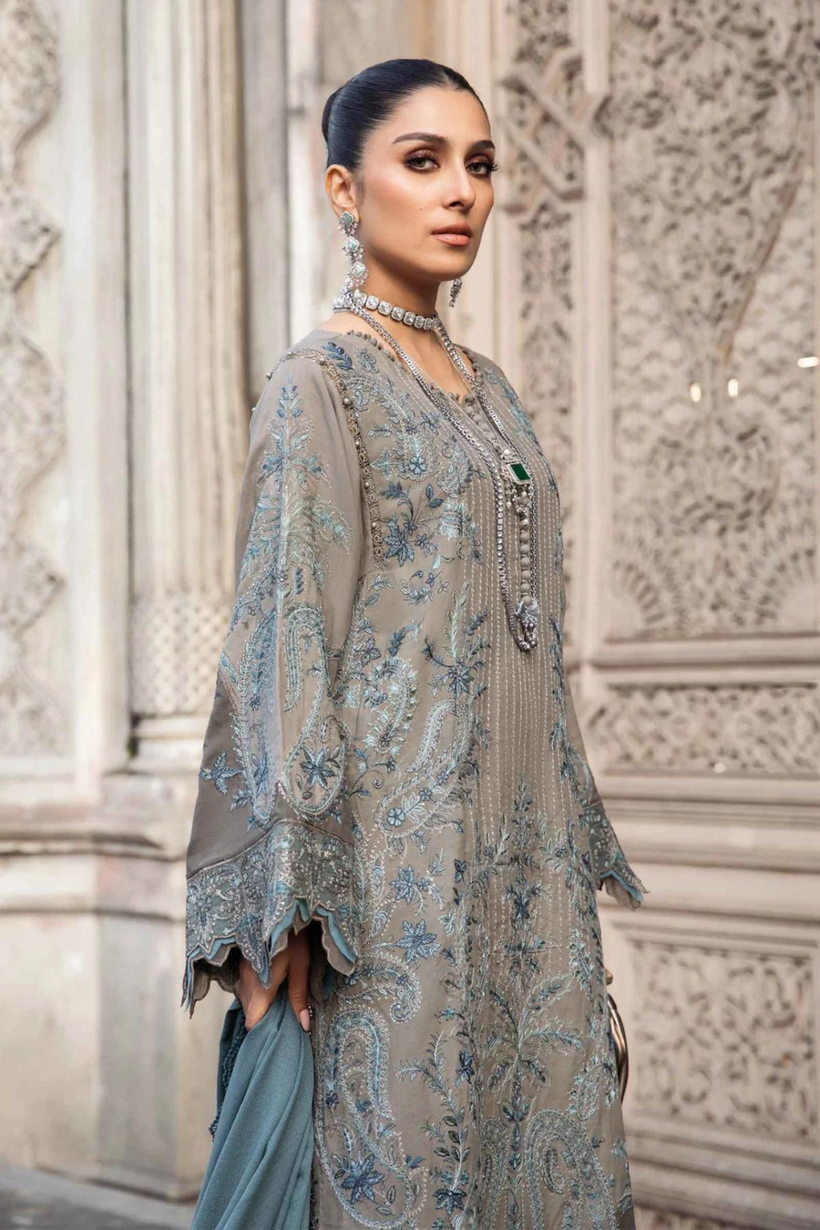 3PC DANAK SEQUENCE EMBROIDERED SHIRT PLAIN TROUSER (DAMAN-PATCH) DANAK EMBORIDED SHAWL D-2662
