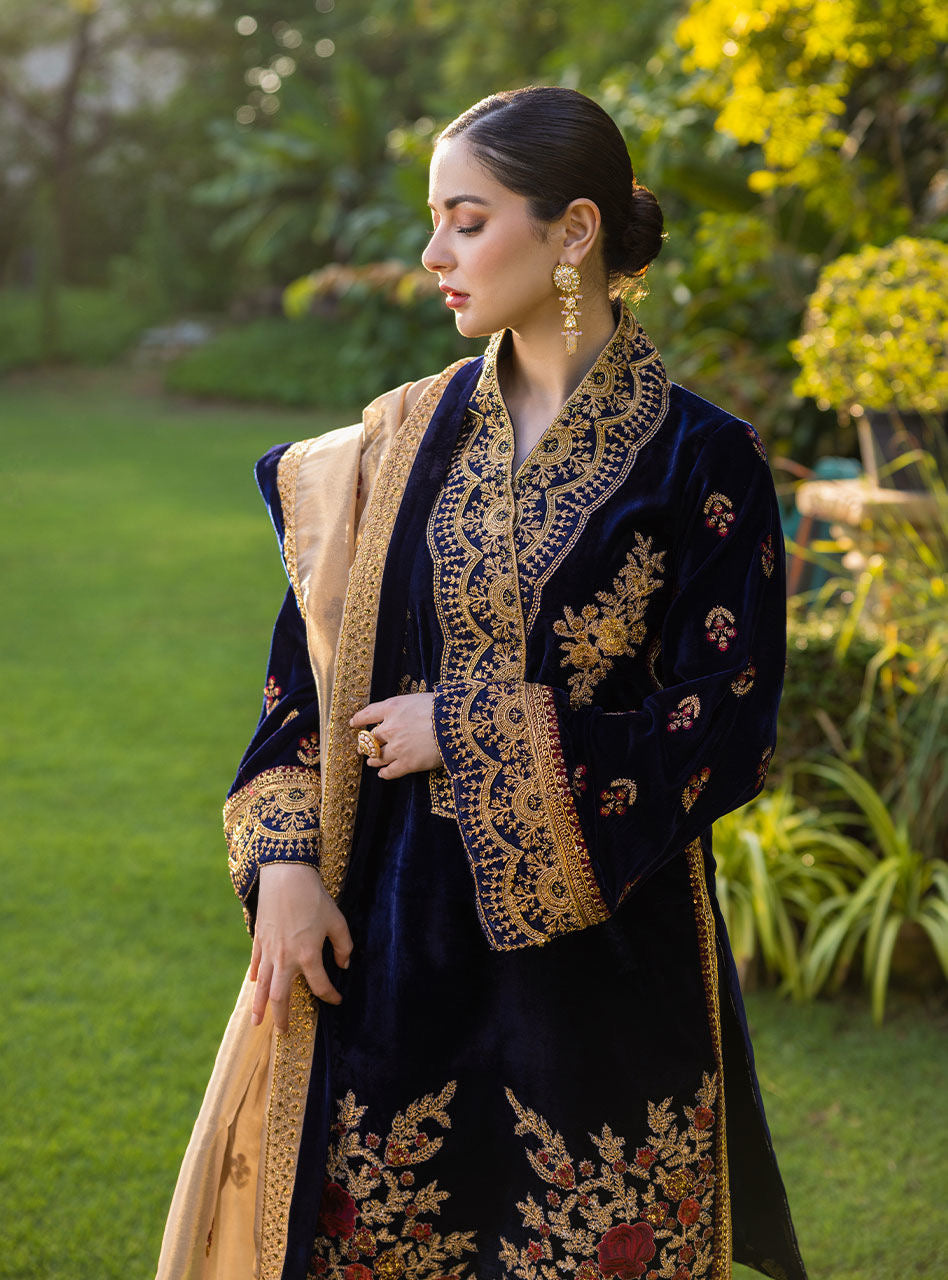 3PC VELVET EMBORIDED SHIRT AND TROUSER PRINTED EMBORIDED ORGANZA DUPATA 1110-AL
