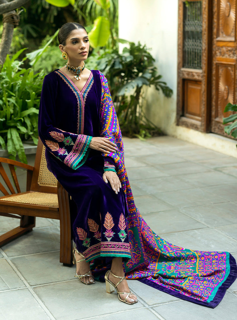 3PC VELVET EMBORIDED SHIRT AND TROUSER PRINTED EMBORIDED DUPATA 12000-AL