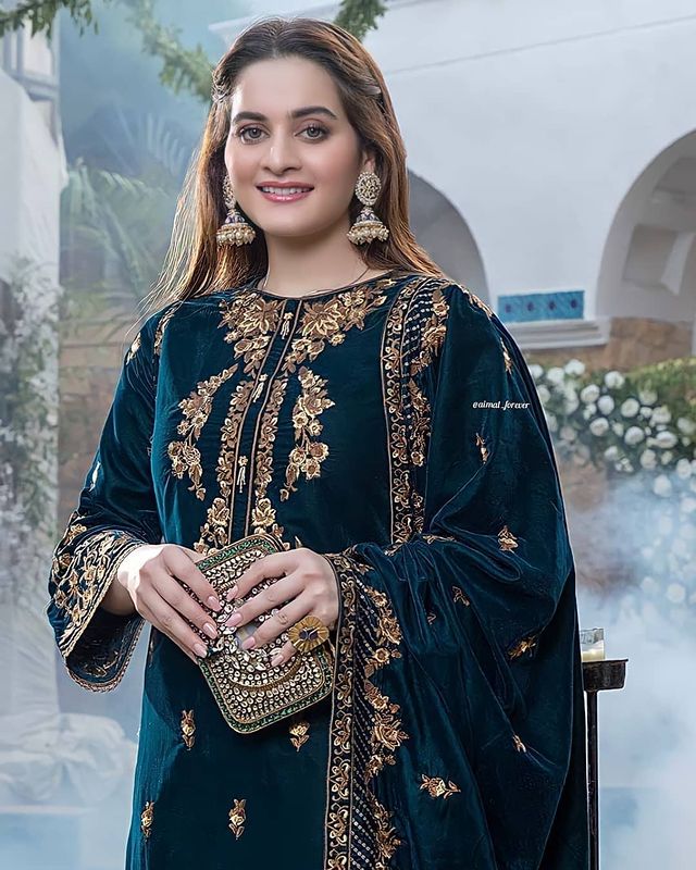 3PC VELVET EMBORIDED SHIRT AND TROUSER EMBORIDED ORGANZA DUPATA 1244-AL